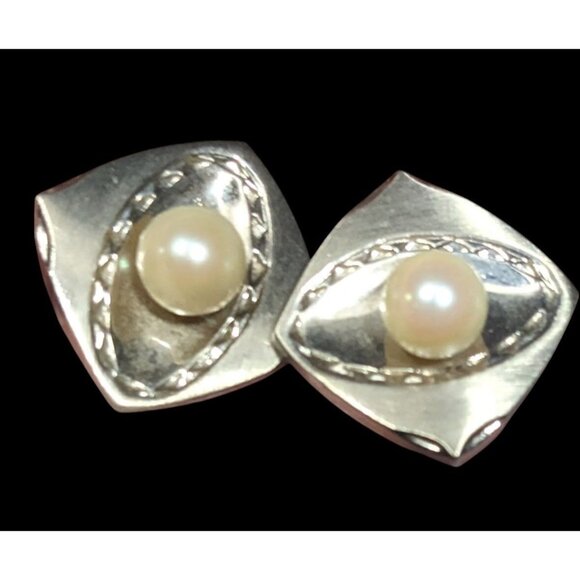 Vintage Engraved Square Silver Tone Cufflinks With Faux Pearl Accents - Picture 1 of 9